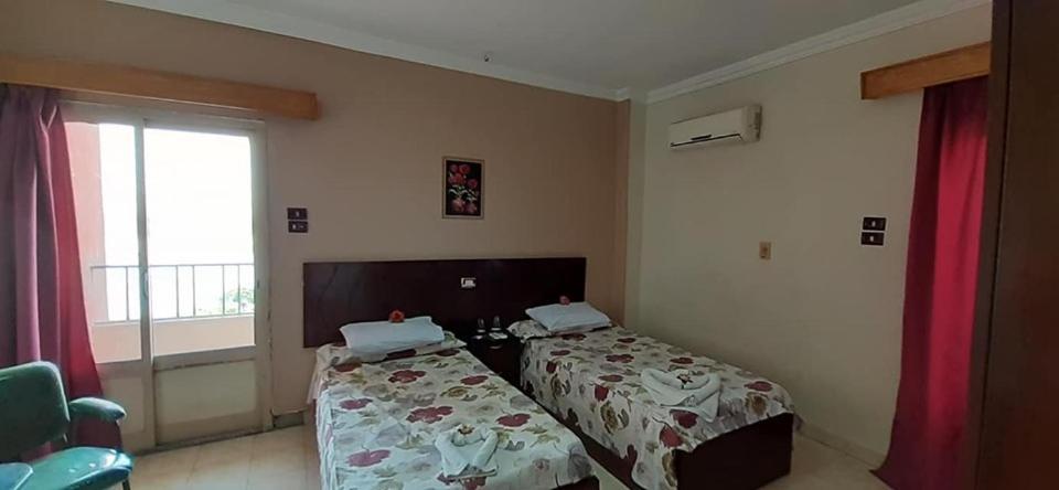 King Akhenaton Hotel 알 미니아 외부 사진